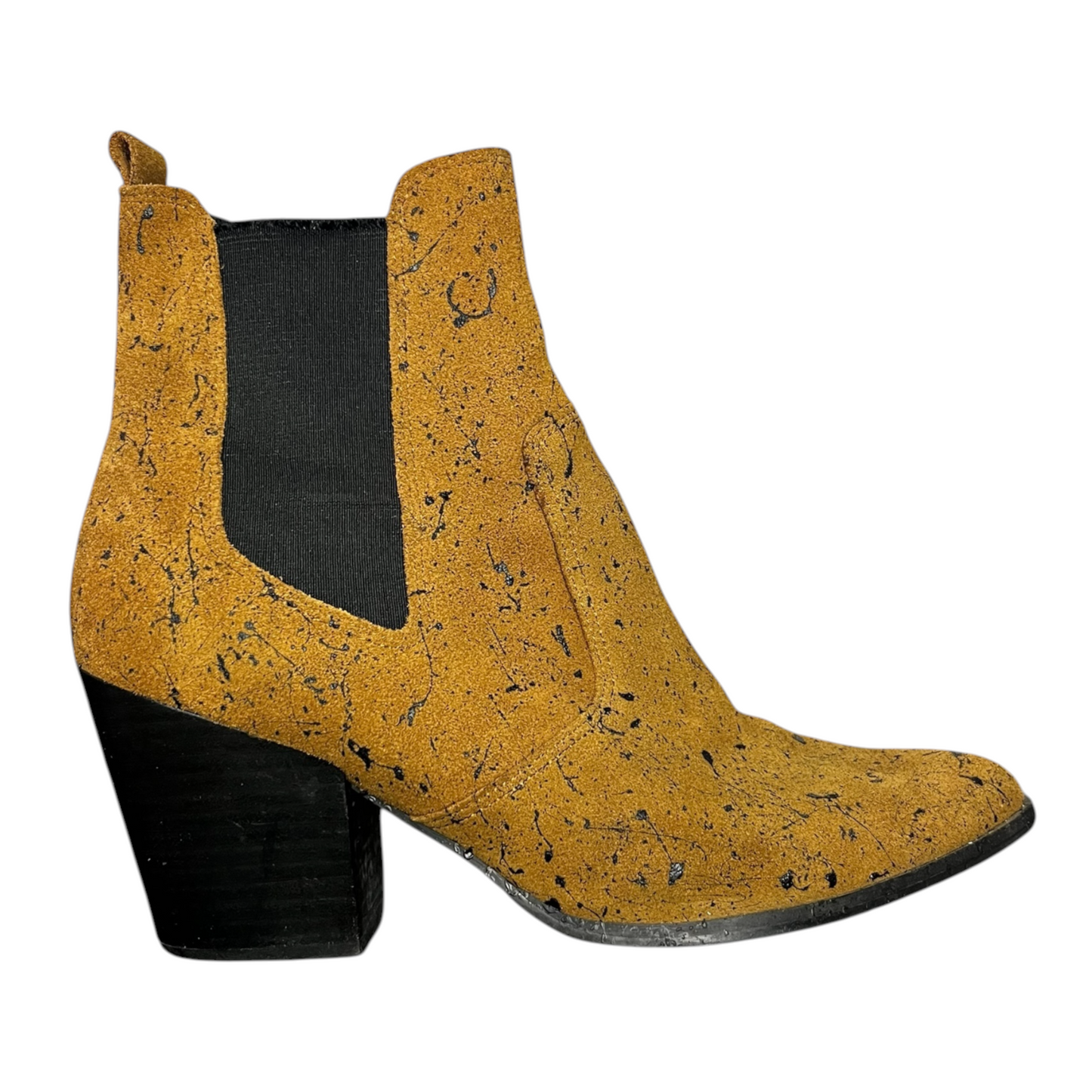 Tan & Black Boots - Size W8